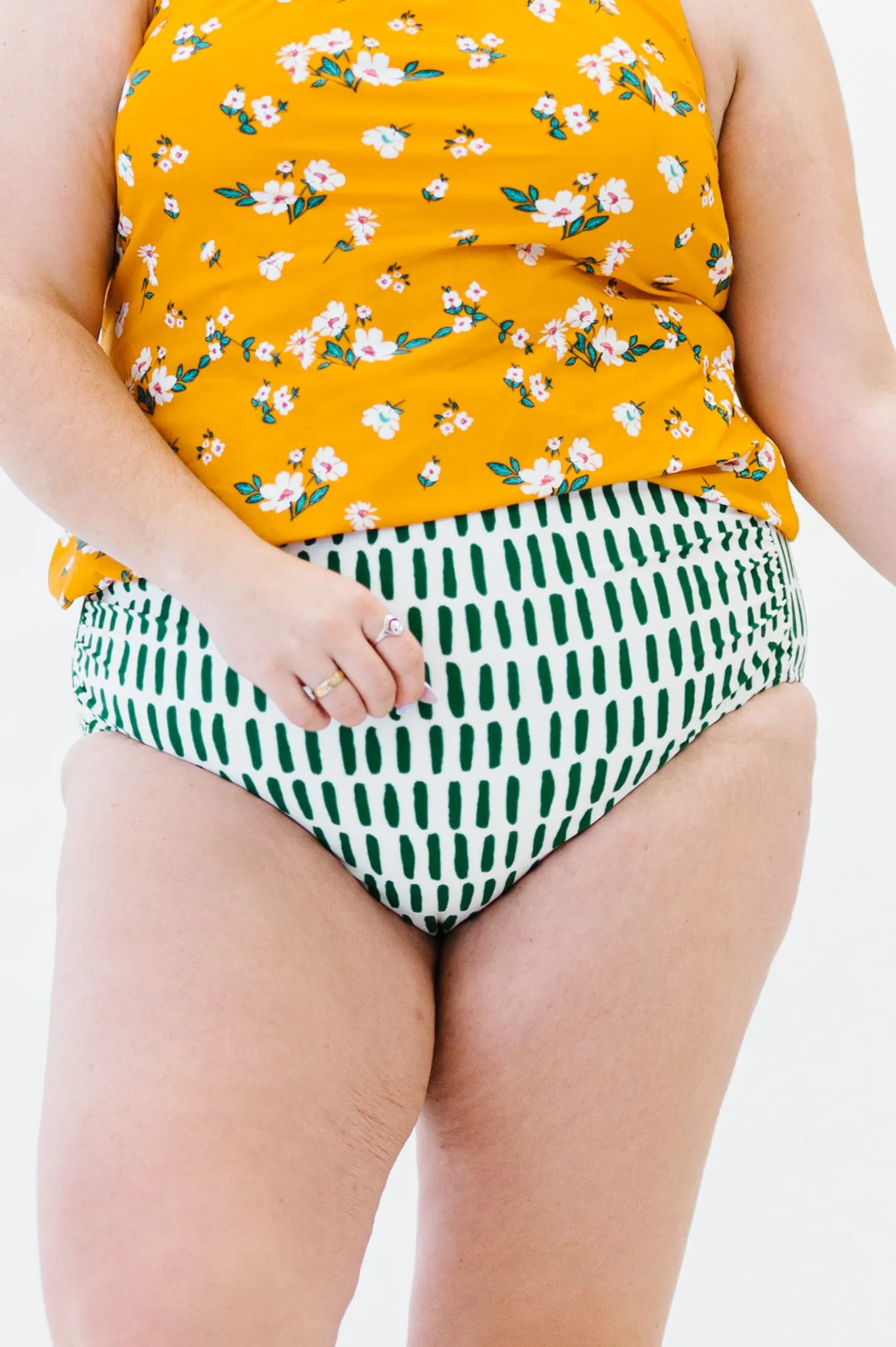 Barefoot Bottom | Kiwi Lines