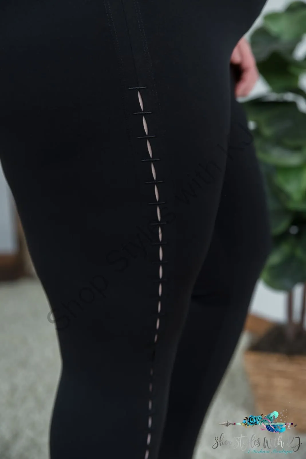 Side Stitches Leggings