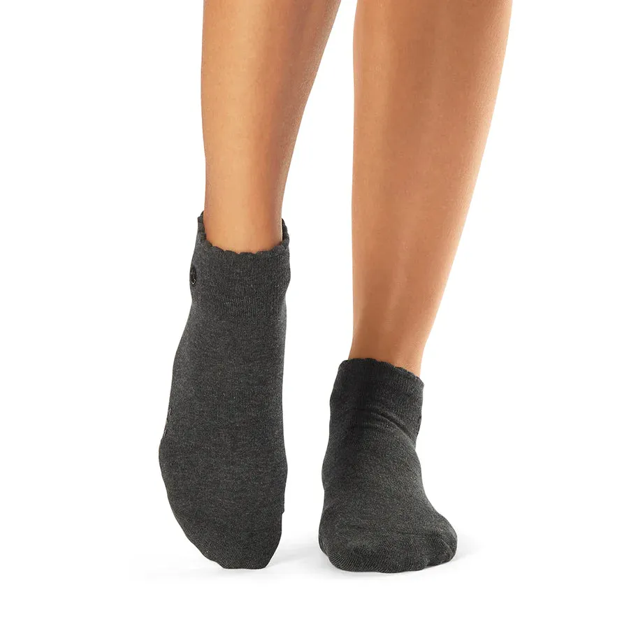TAVI Grip Savvy Socks